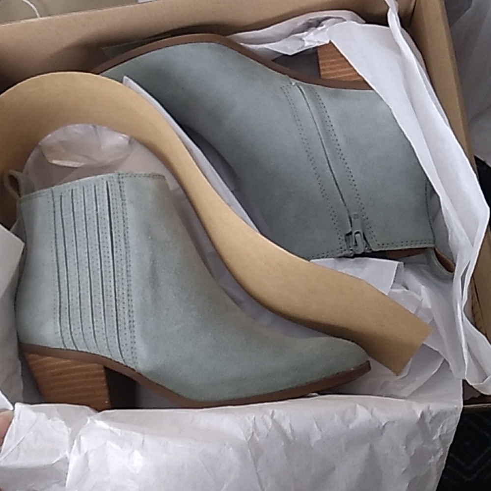 ❤️💐⚡️NIB Women's Frye Jacy Chelsea very light green size 6❤️💐⚡️ - Picture 10 of 12